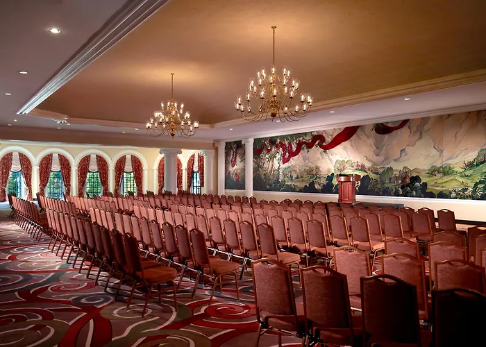 Resort: Omni Shoreham Hotel