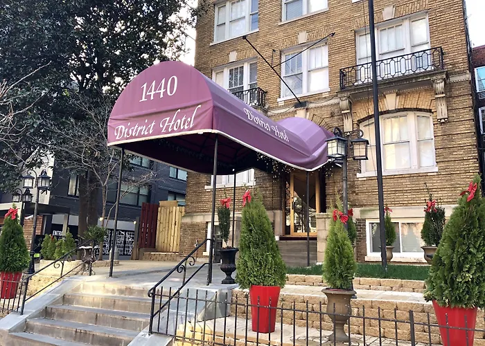 Cheap hotels District